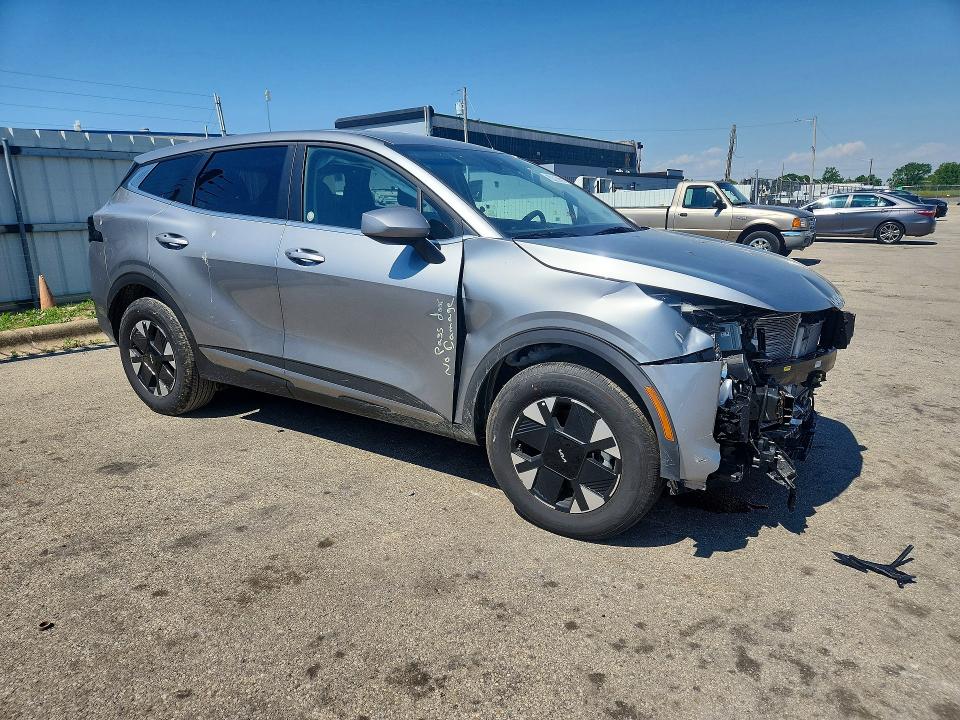 2026 Kia Sportage VIN KNDPU3DG2T7315972 COPART salvage auction — FRONT END, FL - CERTIFICATE OF DESTRUCTION, sold $7,300 on 2026-07-22 (photo 4)