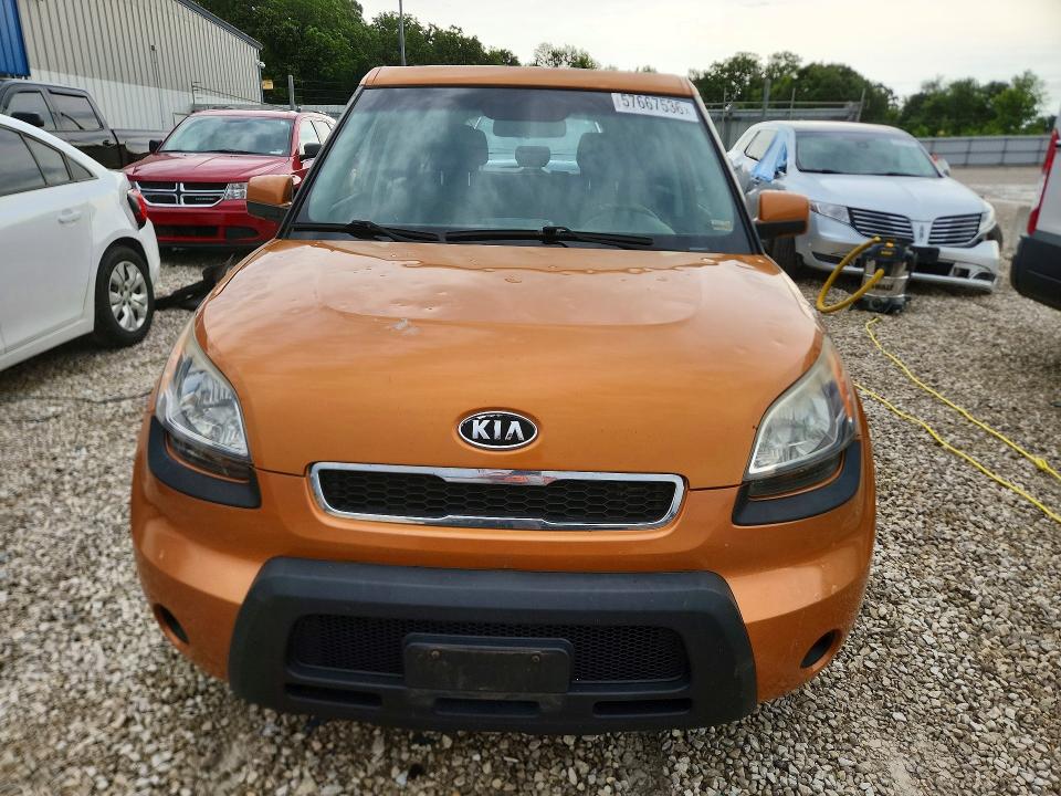 2011 Kia Soul VIN KNDJT2A21B7211063 COPART salvage auction — HAIL, MO - CERTIFICATE OF TITLE, sold $775 on 2026-07-27 (photo 5)