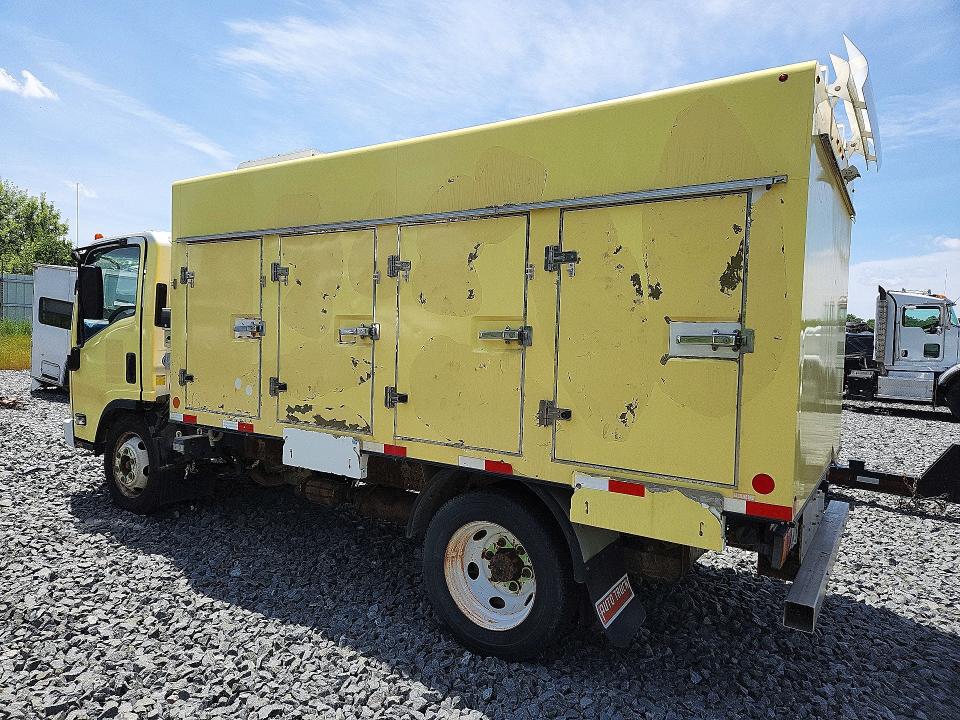 2016 Isuzu Npr VIN 54DC4W1B4GS814117 COPART salvage auction — MINOR DENT/SCRATCHES, MI - DEALER ONLY CLEAN TITLE (P), sold $3,450 on 2026-07-08 (photo 2)