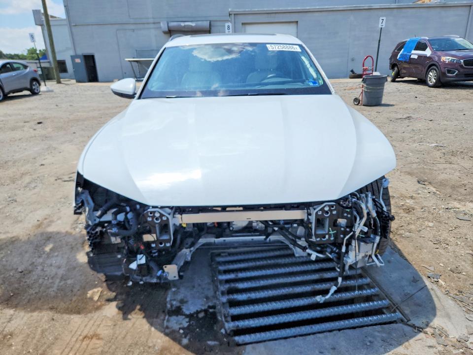 2024 Audi Q8 VIN WA14AAGE9RB054964 COPART salvage auction — FRONT END, Va - Cert Of Title - Salvage, sold $15,900 on 2026-07-29 (photo 5)