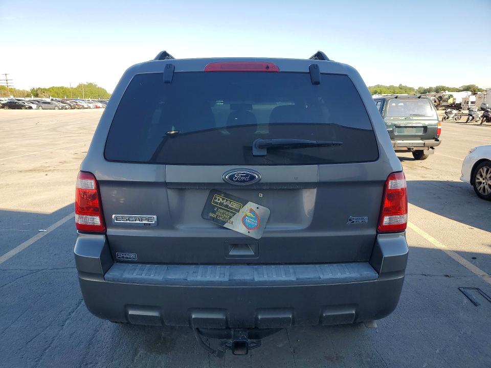 2011 Ford Escape VIN 1FMCU0DG4BKA16827 COPART salvage auction — FRONT END, Id - Certificate Of Title, sold $325 on 2026-07-09 (photo 6)