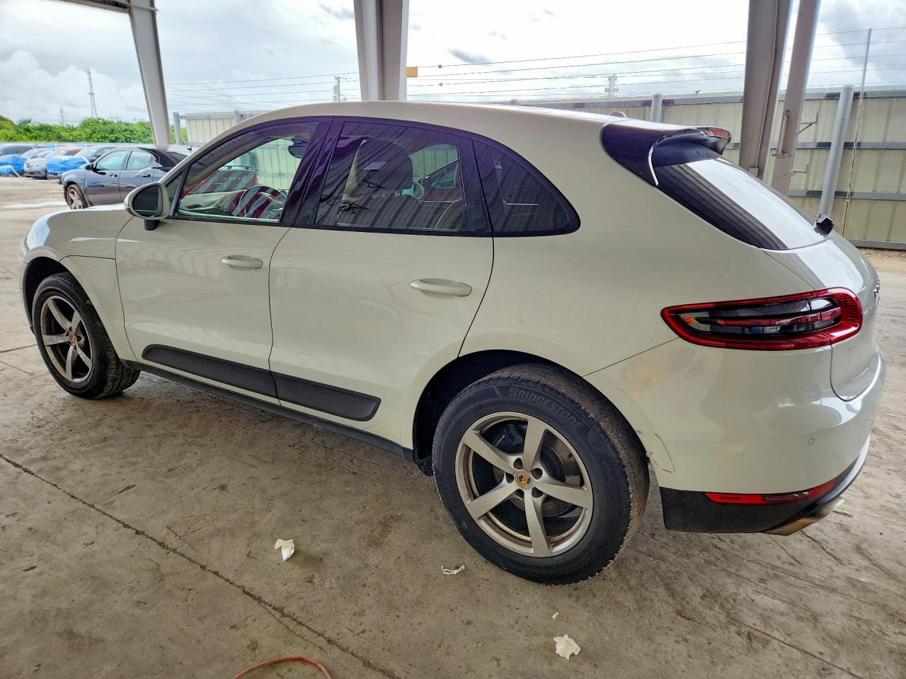 2017 Porsche Macan VIN WP1AA2A50HLB07467 COPART salvage auction — Side, FL - CERTIFICATE OF TITLE, sold $4,200 on 2026-07-01 (photo 2)