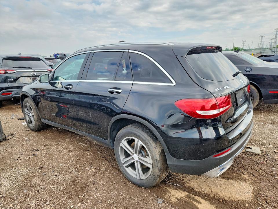 2016 Mercedes-benz Glc VIN WDC0G4KB2GF099164 COPART salvage auction — MINOR DENT/SCRATCHES, In - Certificate Of Title (P), sold $6,200 on 2026-07-24 (photo 2)