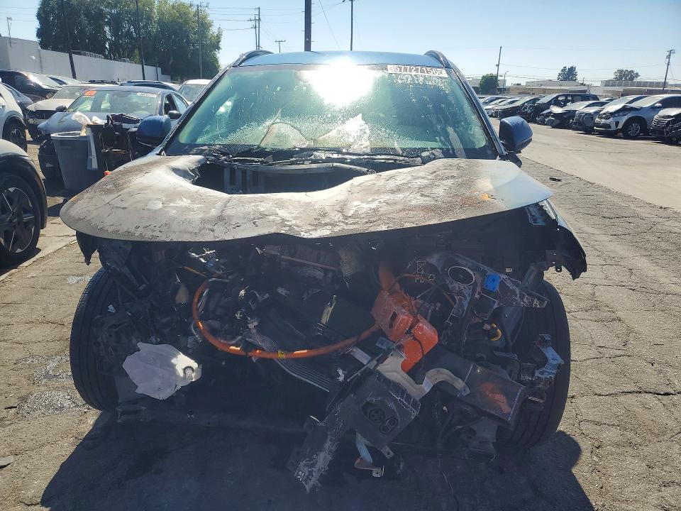 2024 Kia Niro VIN KNDCR3L12R5121430 COPART salvage auction — Burn Engine, CA - NON-REPAIRABLE VEHICLE CERT, sold $2,400 on 2026-07-14 (photo 5)