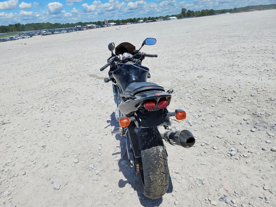 2001 Yamaha Fzs10 VIN JYARN07E41A000410 COPART salvage auction — REAR END, IL - DEALER ONLY CLEAN TITLE, sold $700 on 2026-07-02 (photo 4)