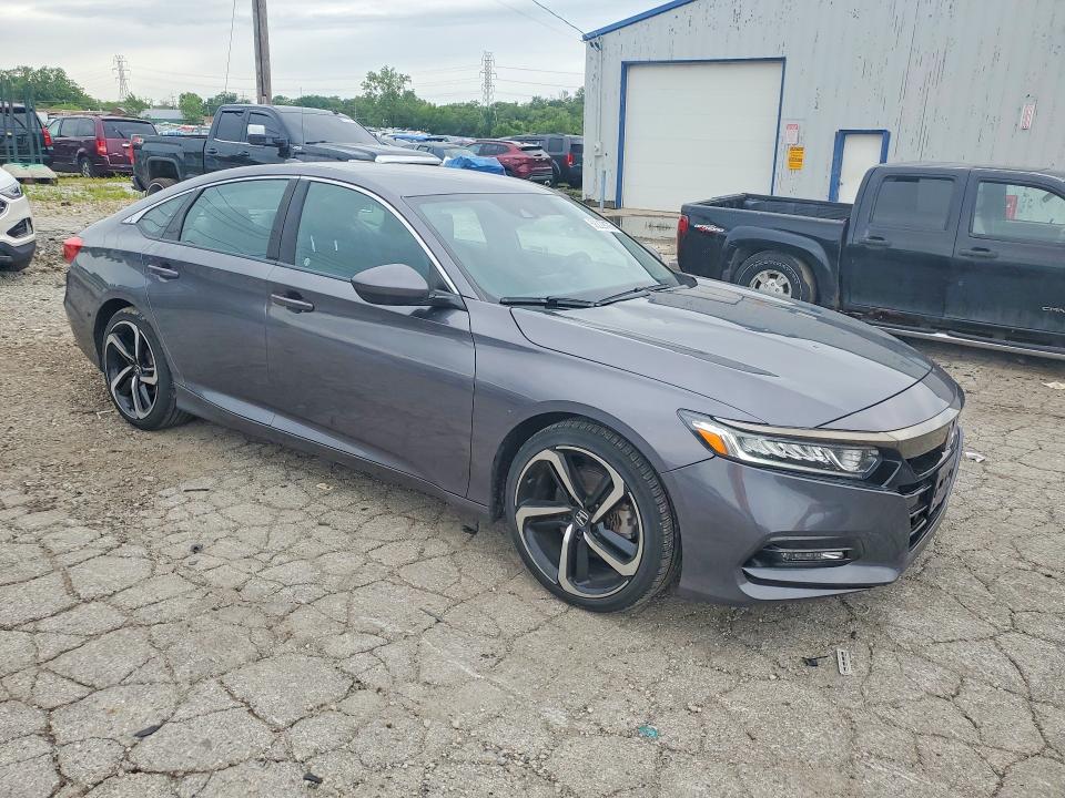 2019 Honda Accord VIN 1HGCV1F30KA147990 COPART salvage auction — HAIL, Il - Salvage Certificate, sold $9,900 on 2026-07-29 (photo 4)