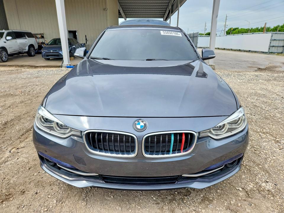 2018 BMW 3er VIN WBA8B9G53JNU58071 COPART salvage auction — REAR END, Fl - Cert Of Title Slvg Rebuildable, sold $5,900 on 2026-07-08 (photo 5)