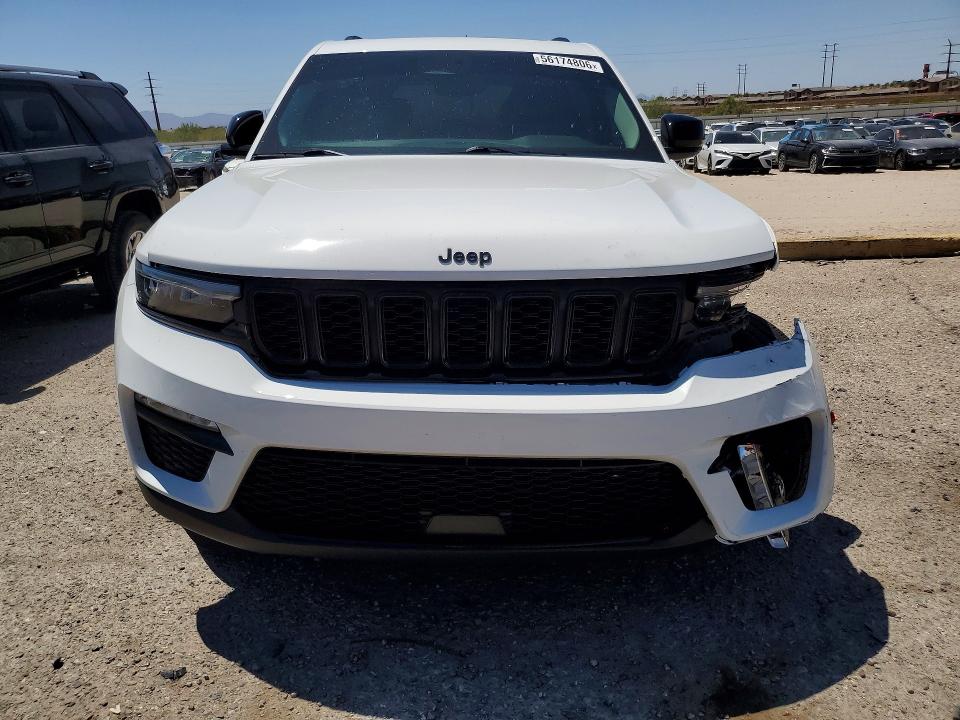 2023 Jeep Cherokee VIN 1C4RJGBG4PC511971 COPART salvage auction — UNDERCARRIAGE, Az - Cert Of Title - Salvage, sold $11,200 on 2026-07-31 (photo 5)