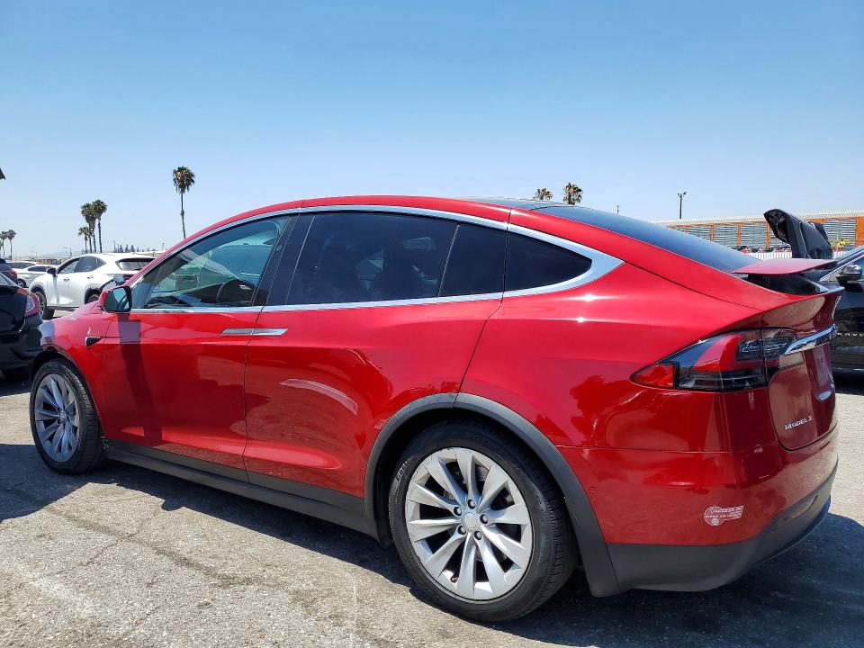 2017 Tesla Model x VIN 5YJXCBE27HF034851 COPART salvage auction — FRONT END, Ca - Salvage Certificate, sold $3,600 on 2026-07-28 (photo 2)