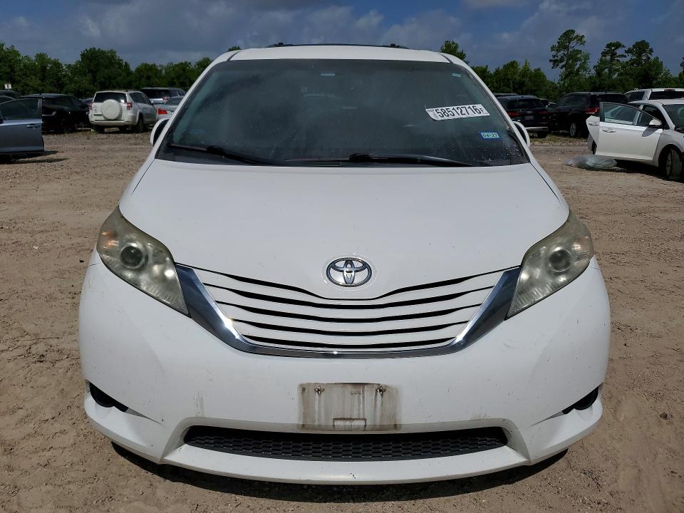 2017 Toyota Sienna VIN 5TDKZ3DC8HS888364 COPART salvage auction — REAR END, Tx - Salvage Vehicle Title, sold $4,500 on 2026-07-28 (photo 5)