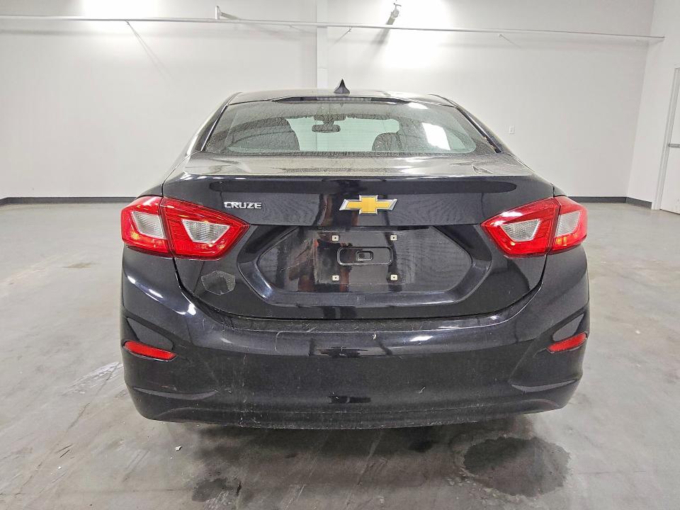 2019 Chevrolet Cruze VIN 1G1BC5SM8K7111167 COPART salvage auction — MINOR DENT/SCRATCHES, Ma - Certificate Of Title, sold $1,650 on 2026-07-07 (photo 6)