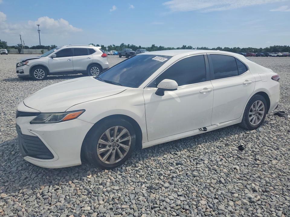 2022 Toyota Camry VIN 4T1C11AK0NU637756 COPART salvage auction — SIDE, FL - CERTIFICATE OF DESTRUCTION, sold $5,200 on 2026-07-02 (photo 1)