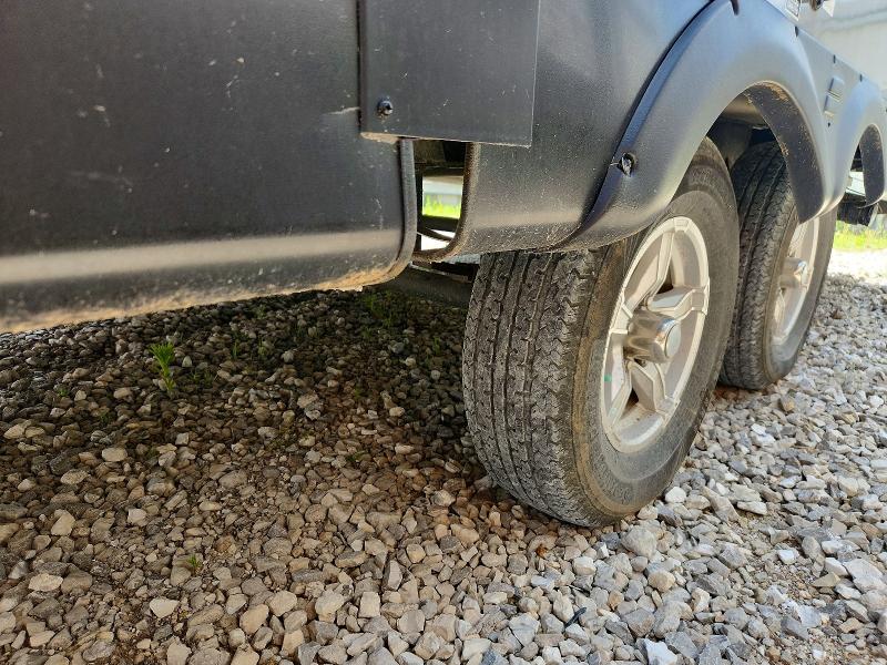 2018 Starcraft Launch VIN 1SABSHBM3J2UE5135 COPART salvage auction — HAIL, MO - SALVAGE CERTIFICATE OF TITLE, sold $3,250 on 2026-07-30 (photo 8)