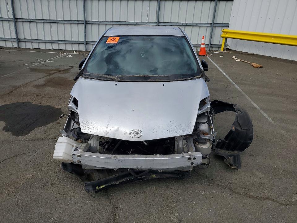 2006 Toyota Prius VIN JTDKB20U667538042 COPART salvage auction — STRIPPED, Ca - Salvage Certificate, sold $10 on 2026-07-31 (photo 5)