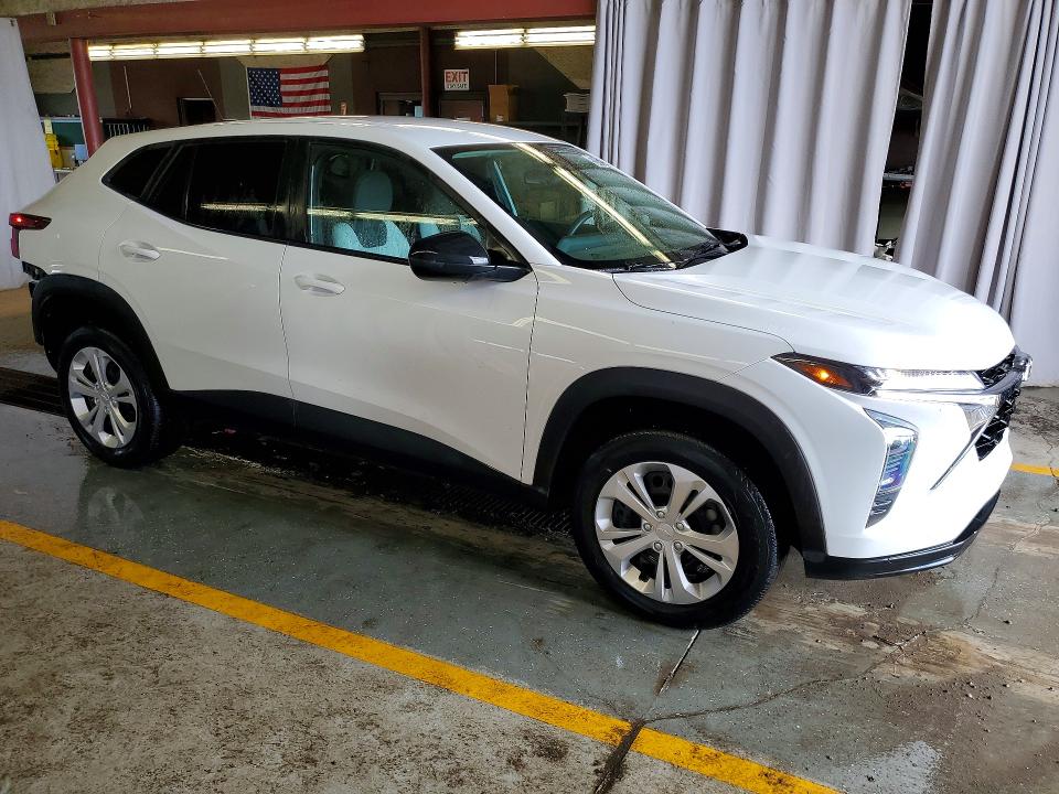 2024 Chevrolet Trax VIN KL77LFE25RC240396 COPART salvage auction — REAR END, In - Certificate Of Title, sold $10,100 on 2026-07-09 (photo 4)