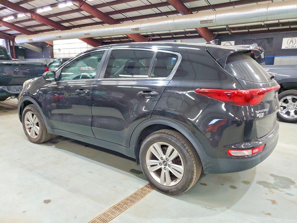 2017 Kia Sportage VIN KNDPMCACXH7249194 COPART salvage auction — MINOR DENT/SCRATCHES, Ct - Certificate Of Title, sold $4,300 on 2026-07-27 (photo 2)