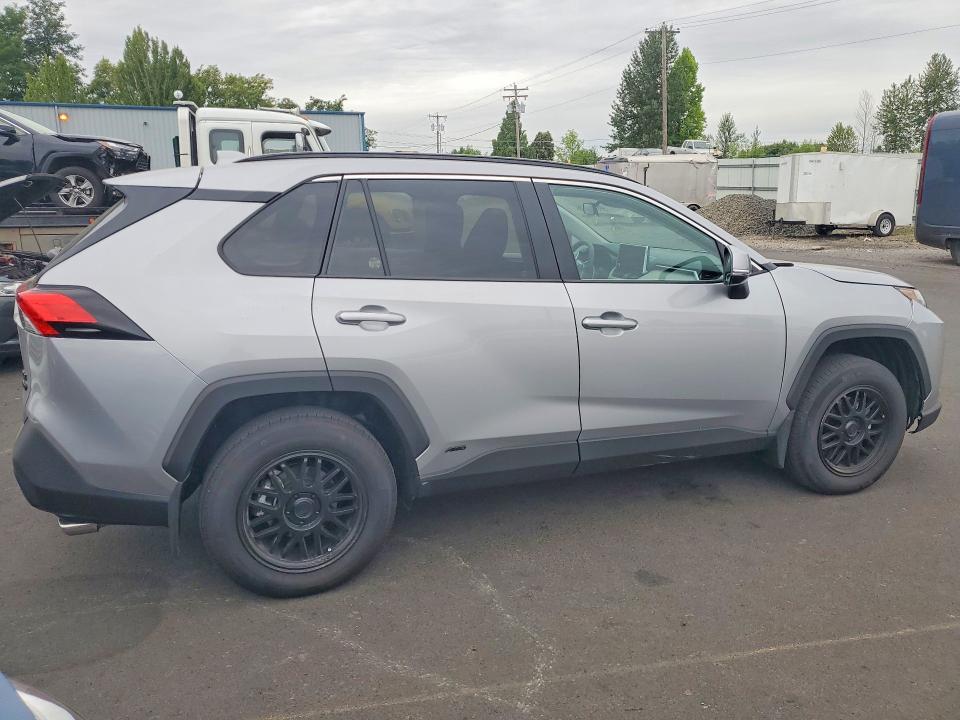 2024 Toyota Rav 4 VIN 2T3RWRFV4RW202555 COPART salvage auction — FRONT END, Or - Cert Of Title-Reconstructed, sold $19,300 on 2026-08-26 (photo 3)