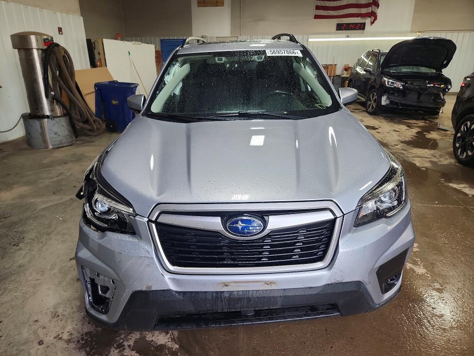 2019 Subaru Forester VIN JF2SKAEC5KH538906 COPART salvage auction — FRONT END, Il - Salvage Certificate, sold $5,800 on 2026-07-21 (photo 5)