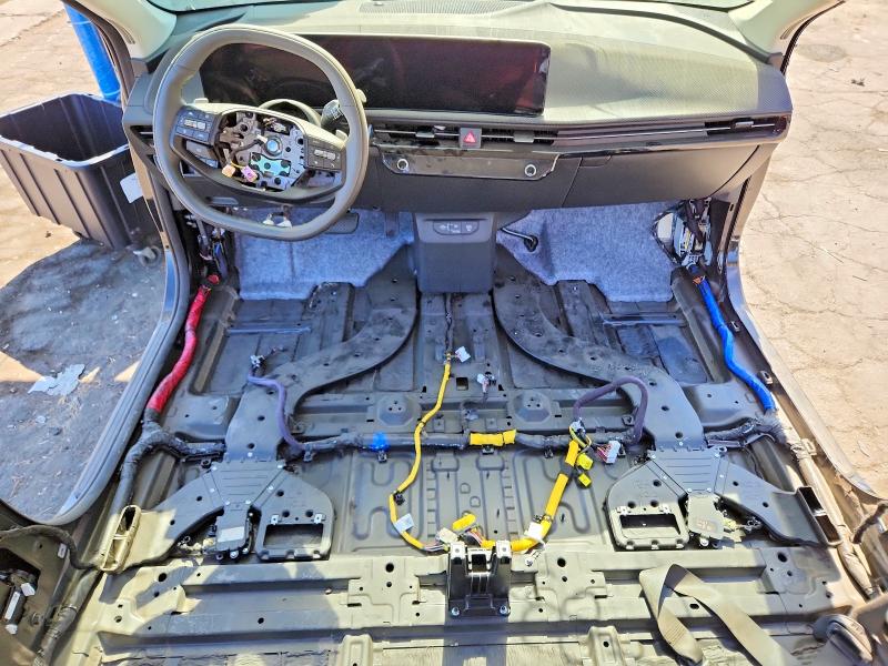 2025 Kia Ev6 VIN 5XYC34JA3SG010344 COPART salvage auction — STRIPPED, CA - CERTIFICATE OF TITLE, sold $3,150 on 2026-07-21 (photo 8)