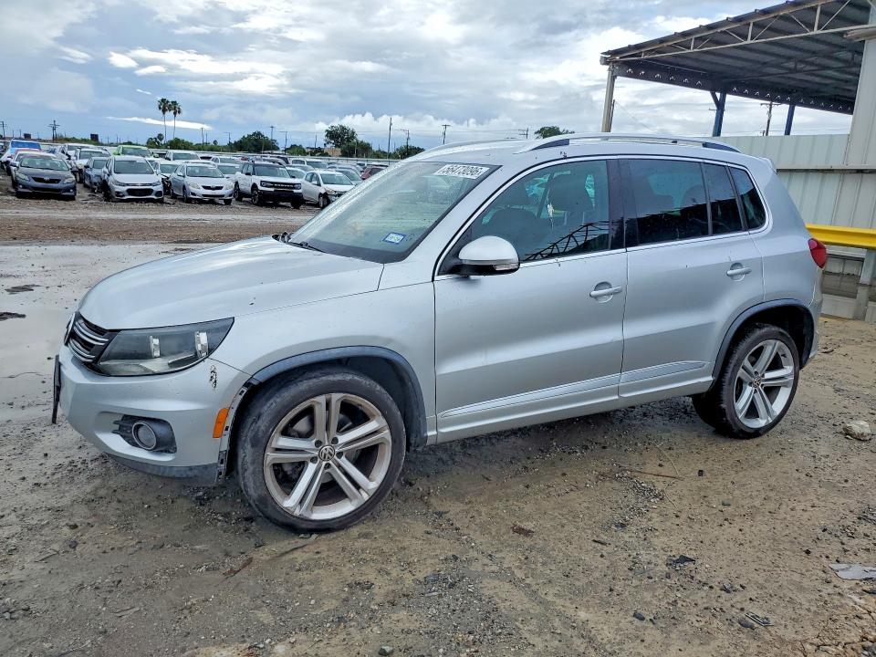 2016 Volkswagen Tiguan VIN WVGAV7AX7GW052447 COPART salvage auction — FRONT END, Tx - Salvage Vehicle Title, sold $2,000 on 2026-07-14 (photo 1)
