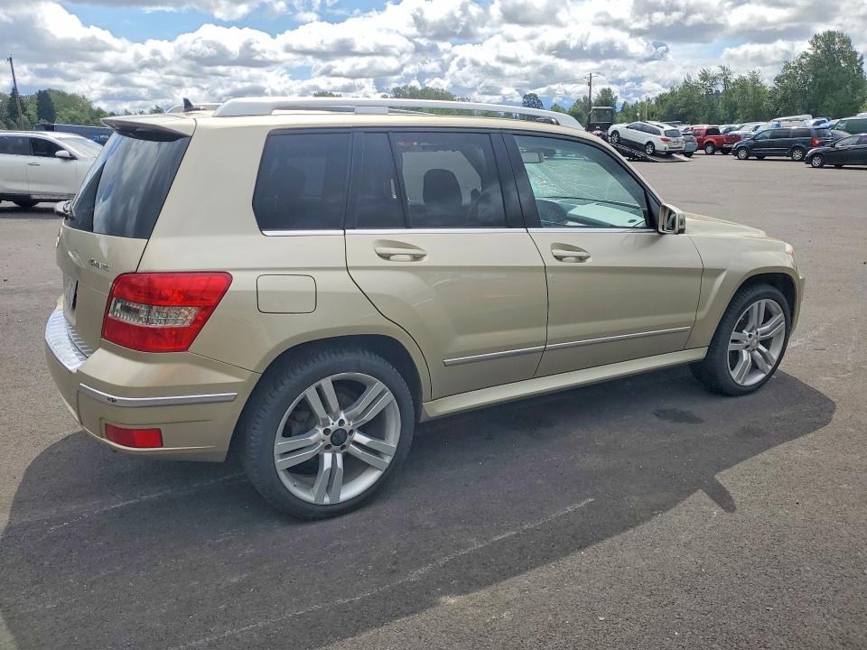 2012 Mercedes-benz VIN WDCGG8HB4CF825243 COPART salvage auction — FRONT END, Or - Salvage Title Certificate, sold $2,050 on 2026-07-29 (photo 3)