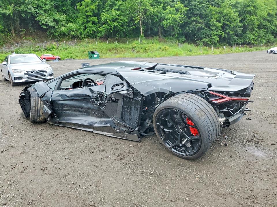 2025 Lamborghini Revuelto VIN ZHWUC1ZM0SLA02105 COPART salvage auction — REAR END, NY - MV-907A SALVAGE CERTIFICATE, sold $170,000 on 2026-08-03 (photo 2)