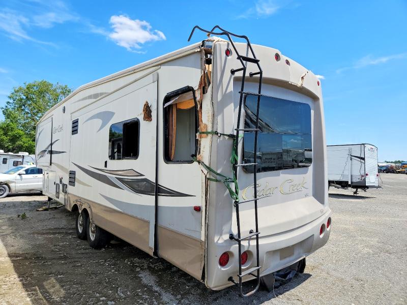 2014 Cedar creek Fifth wheel VIN 4X4FCRM22ES210283 COPART salvage auction — ALL OVER, IL - SALVAGE CERTIFICATE, sold $1,700 on 2026-07-30 (photo 3)