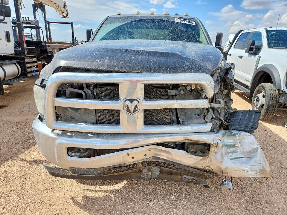 2017 Ram 3500 VIN 3C63RRGL9HG584839 COPART salvage auction — FRONT END, Tx - Salvage Vehicle Title, sold $3,700 on 2026-07-29 (photo 5)