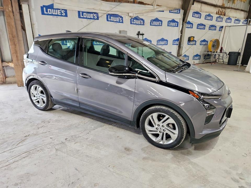 2023 Chevrolet Bolt ev VIN 1G1FW6S0XP4180298 COPART salvage auction — SIDE, NY - CERTIFICATE OF TITLE, sold $7,200 on 2026-07-08 (photo 4)