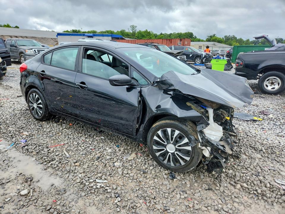 2015 Kia Forte VIN KNAFK4A64F5347368 COPART salvage auction — FRONT END, Al - Cert Of Title-Salvage Title, sold $150 on 2026-07-28 (photo 4)