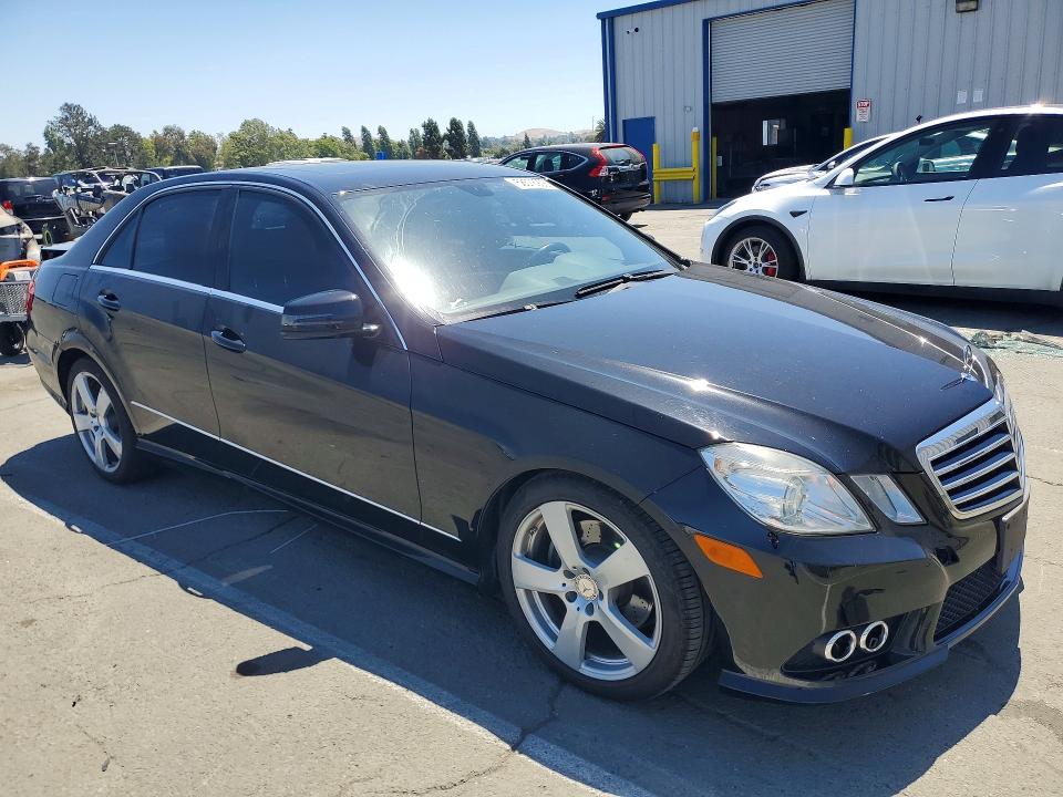 2010 Mercedes-benz E-klasse VIN WDDHF5GB4AA137563 COPART salvage auction — REAR END, Ca - Salvage Certificate, sold $2,350 on 2026-07-10 (photo 4)