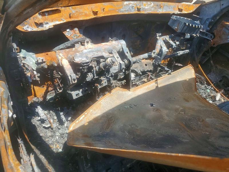 2020 Kia Optima VIN 5XXGT4L35LG435778 COPART salvage auction — BURN, In - Bill Of Sale - Parts Only, sold $125 on 2026-07-14 (photo 8)