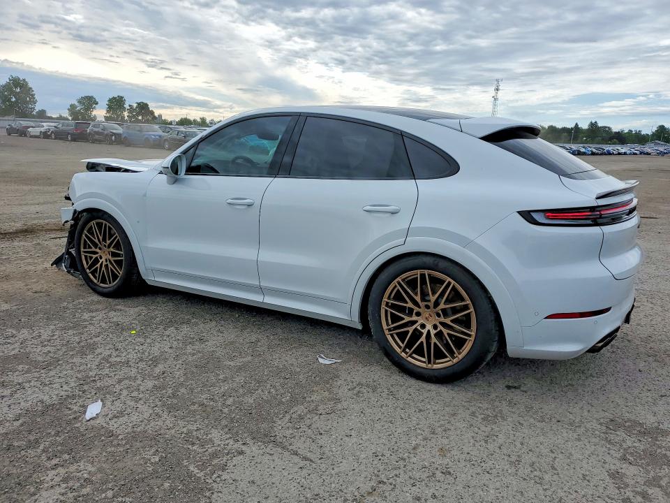 2026 Porsche Cayenne VIN WP1BG2AY7TDA60356 COPART salvage auction — FRONT END, On - Permit Salvage, sold $89,000 on 2026-09-10 (photo 2)