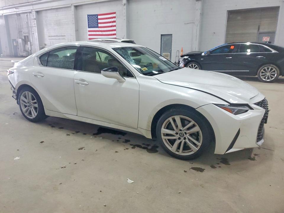 2021 Lexus VIN JTHC81F24M5047155 COPART salvage auction — REAR END, Va - Cert Of Title - Salvage, sold $3,650 on 2026-07-29 (photo 4)