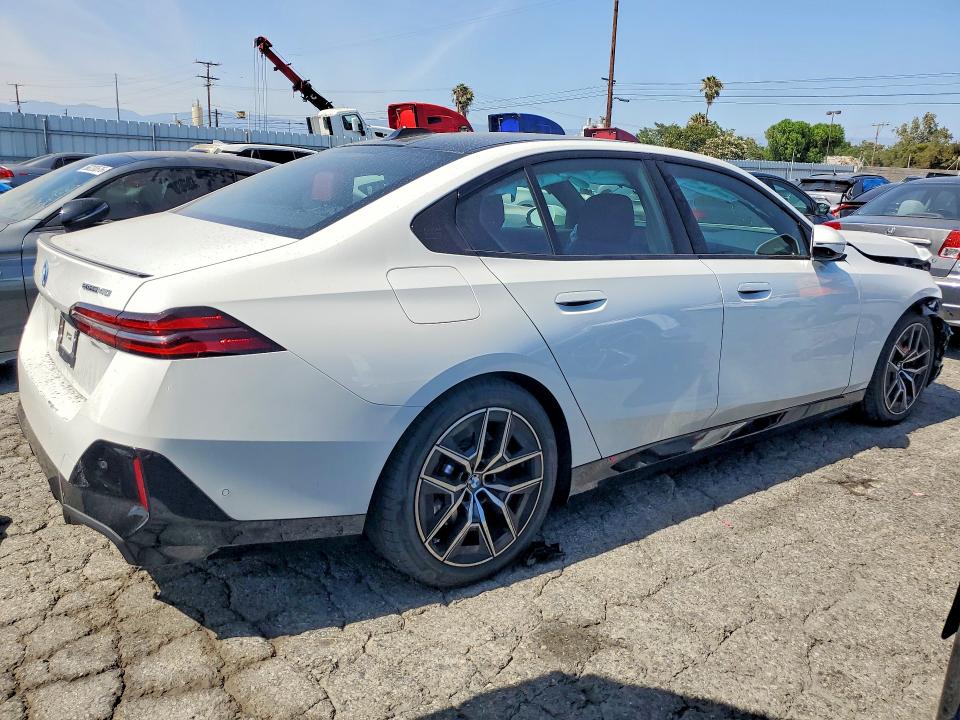 2026 BMW I5 VIN WBY63HG07TCX17874 COPART salvage auction — FRONT END, Ca - Salvage Certificate, sold $31,500 on 2026-08-24 (photo 3)