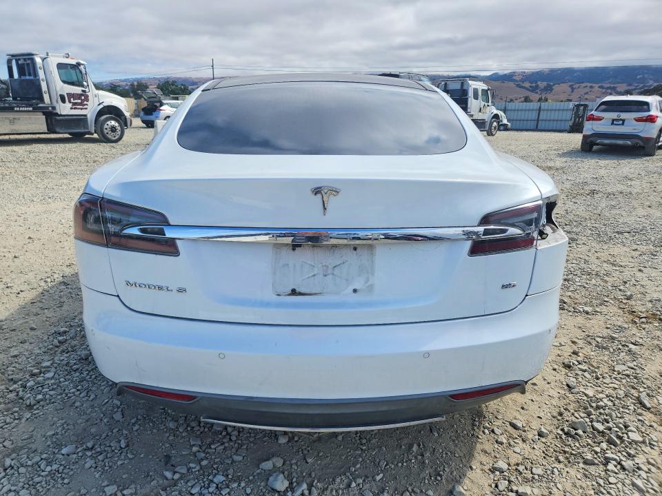 2015 Tesla VIN 5YJSA1H19FFP73861 COPART salvage auction — REAR END, CA - SALVAGE CERTIFICATE, sold $3,300 on 2026-07-16 (photo 6)