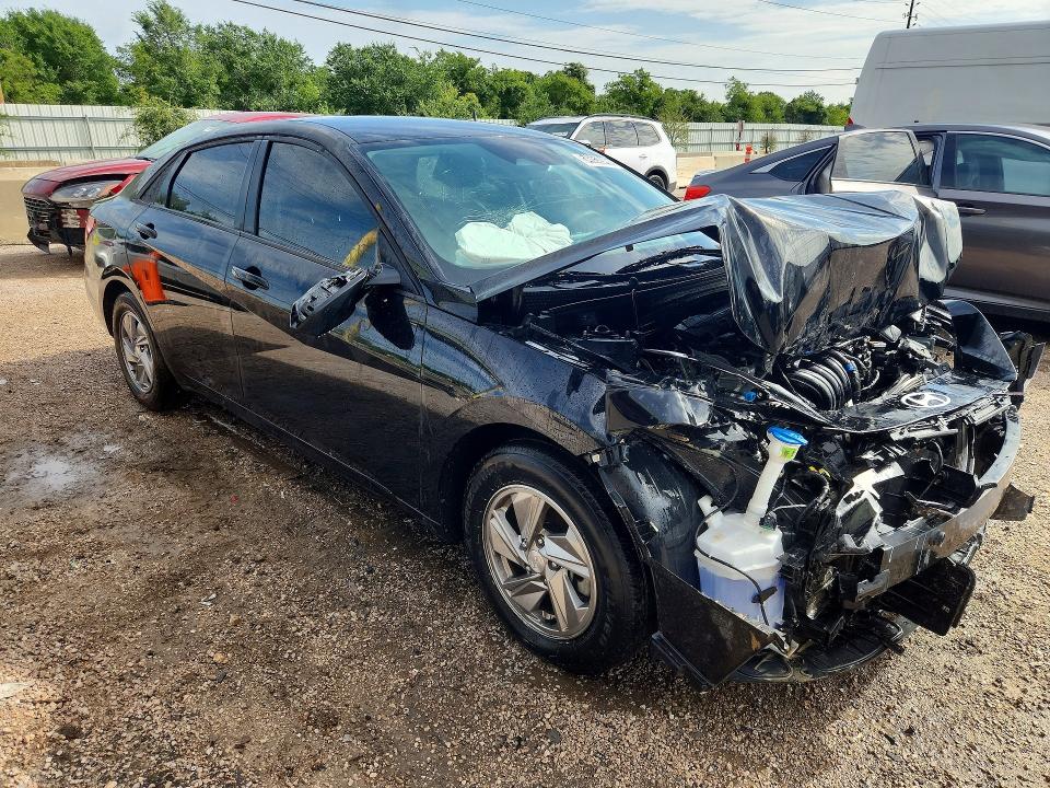 2025 Hyundai Elantra VIN KMHLL4DG6SU063582 COPART salvage auction — FRONT END, TX - CERTIFICATE OF TITLE, sold $4,000 on 2026-07-14 (photo 4)