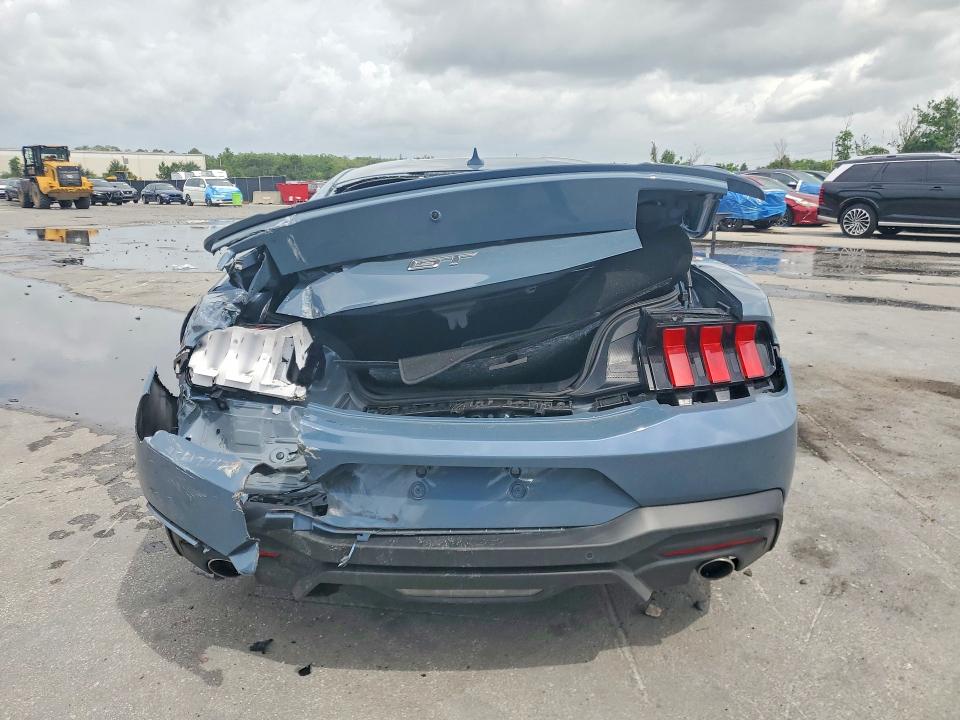 2025 Ford Mustang VIN 1FA6P8CF6S5417719 COPART salvage auction — REAR END, Fl - Cert Of Title Slvg Rebuildable, sold $22,500 on 2026-07-09 (photo 6)