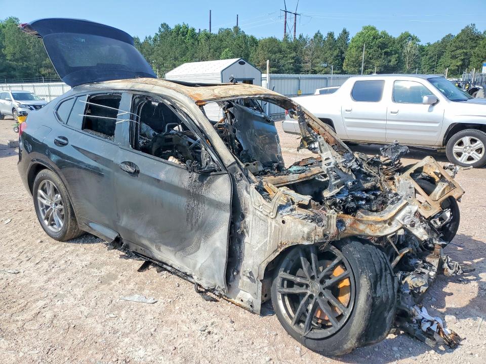 2020 BMW X4 VIN 5UX2V1C08LLZ32461 COPART salvage auction — BURN, Va - Non-Repairable Certificate, sold $350 on 2026-07-27 (photo 4)