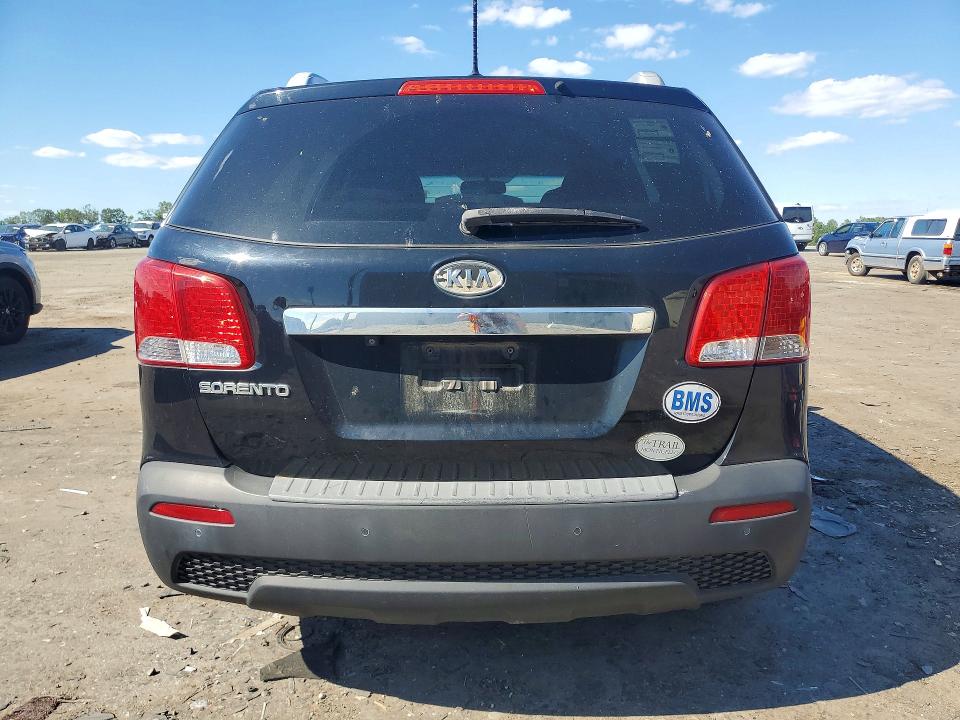 2013 Kia Sorento VIN 5XYKTDA68DG412399 COPART salvage auction — FRONT END, Va - Cert Of Title - Salvage, sold $550 on 2026-07-15 (photo 6)