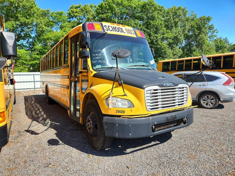 2012 Freightliner VIN 4UZABRDU5CCBP5460 COPART salvage auction — NORMAL WEAR, RI - CERTIFICATE OF TITLE, sold $2,000 on 2026-08-31 (photo 1)