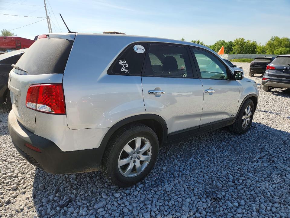 2013 Kia Sorento VIN 5XYKTDA62DG356511 COPART salvage auction — FRONT END, Mi - Dealer Only Clean Title, sold $525 on 2026-07-30 (photo 3)