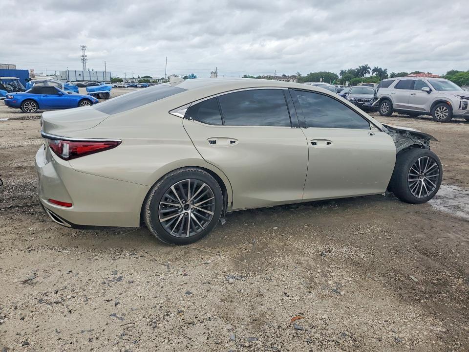 2025 Lexus ES VIN 58ADZ1B16SU216390 COPART salvage auction — FRONT END, Fl - Cert Of Title Slvg Rebuildable, sold $22,400 on 2026-07-31 (photo 3)