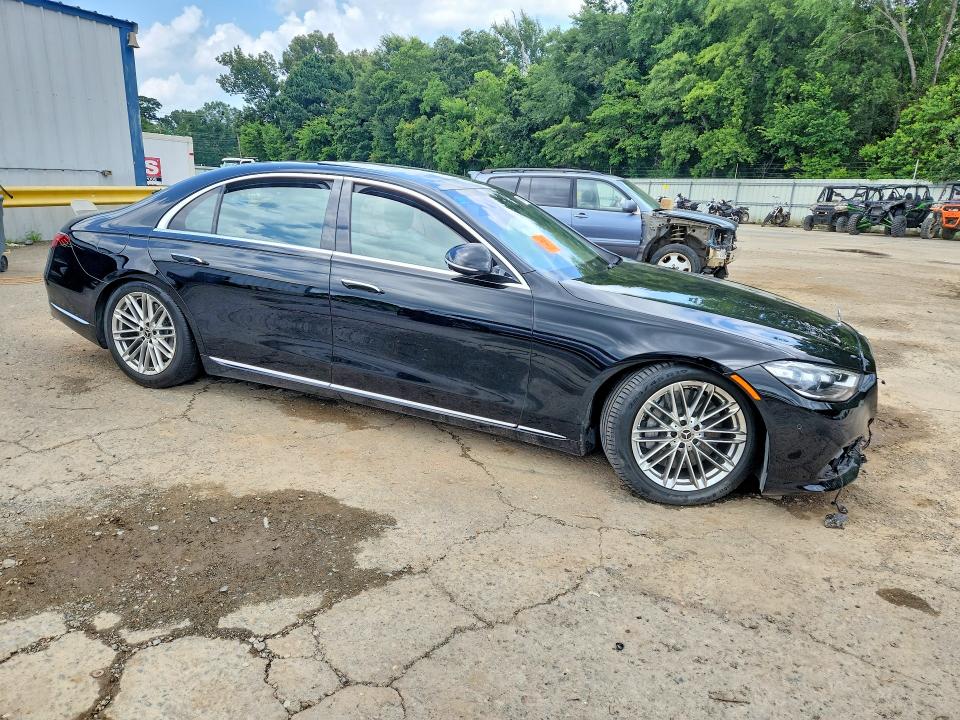 2022 Mercedes-benz S class VIN W1K6G7GB3NA151265 COPART salvage auction — ALL OVER, LA - CERT OF TITLE-SALVAGE, sold $23,700 on 2026-08-27 (photo 4)