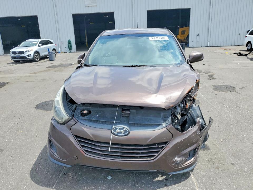 2014 Hyundai Tucson VIN KM8JT3AF7EU903208 COPART salvage auction — FRONT END, Fl - Cert Of Title Slvg Rebuildable, sold $475 on 2026-07-08 (photo 5)