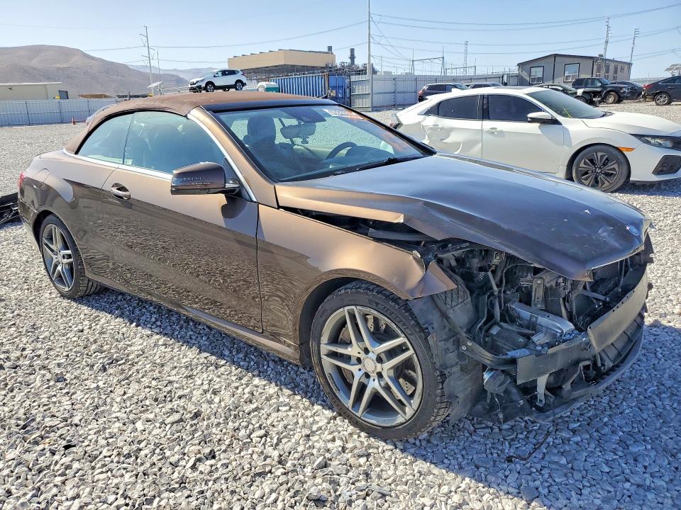 2014 Mercedes-benz E-klasse VIN WDDKK7DF5EF246305 COPART salvage auction — FRONT END, Nv - Salvage Title, sold $5,000 on 2026-07-06 (photo 4)