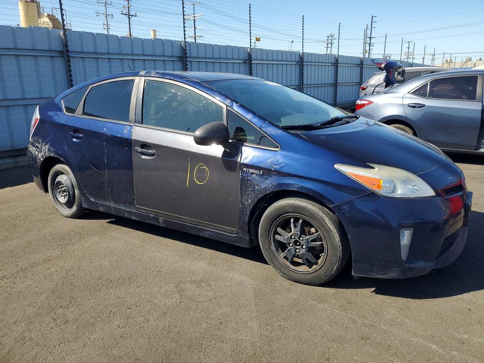 2015 Toyota Prius VIN JTDKN3DU1F0458454 COPART salvage auction — DAMAGE HISTORY, Ca - Salvage Certificate, sold $825 on 2026-07-29 (photo 4)