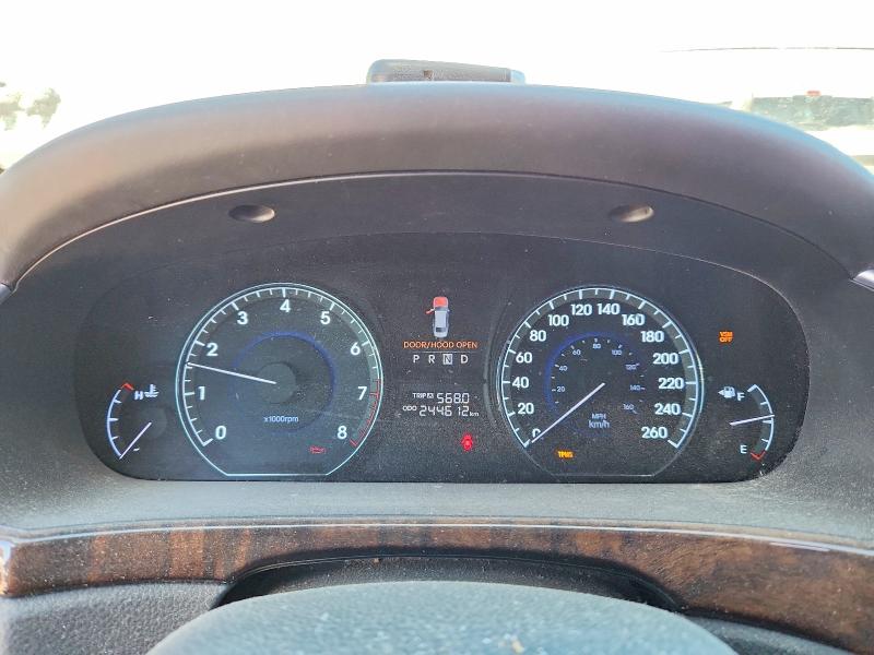 2011 Hyundai Equus VIN KMHGH4JF1BU033646 COPART salvage auction — FRONT END, On - Permit No Brand - Unfit, sold $550 on 2026-07-07 (photo 9)