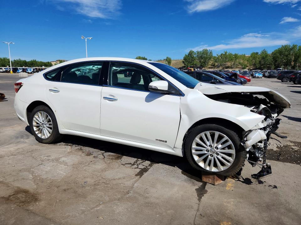 2014 Toyota Avalon VIN 4T1BD1EB3EU020672 COPART salvage auction — FRONT END, IL - SALVAGE CERTIFICATE, sold $1,550 on 2026-08-26 (photo 4)