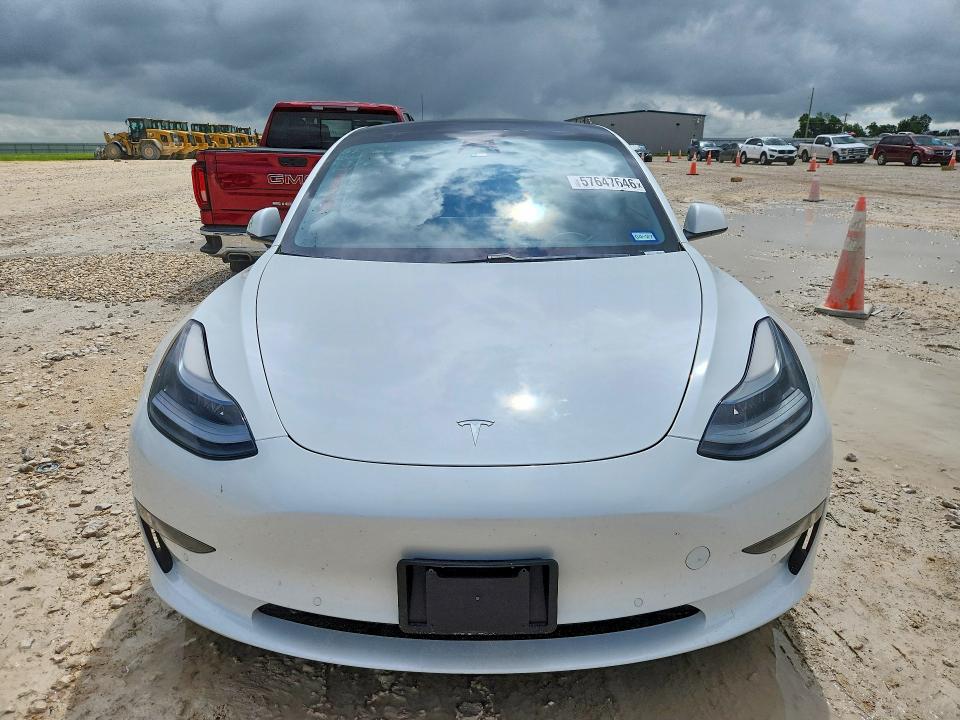 2021 Tesla VIN 5YJ3E1EA3MF017274 COPART salvage auction — SIDE, Tx - Salvage Vehicle Title, sold $70 on 2026-07-30 (photo 5)